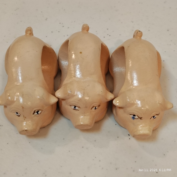Vintage Pottery Pink Pig Napkin Rings Holders Hand Painted Set of 6 - Picture 3 of 6